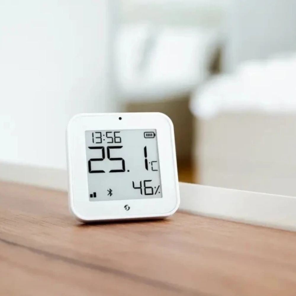 Shelly BLU H&T Display ZB – Temperature, humidity and light sensor with e-paper display, Zigbee, Bluetooth, white