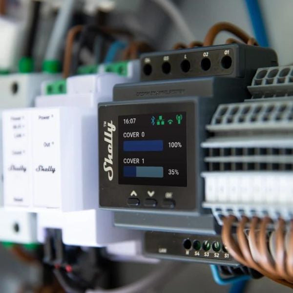 Shelly PRO 4PM Dual Cover WiFi + Ethernet + Bluetooth - 4-gang relay with power meter for controlling 2 roller shutters