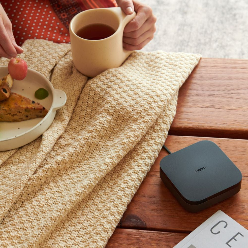 Aqara M3 hub (EU), with Wi-Fi, Ethernet, Zigbee, Thread, Bluetooth, IR support
