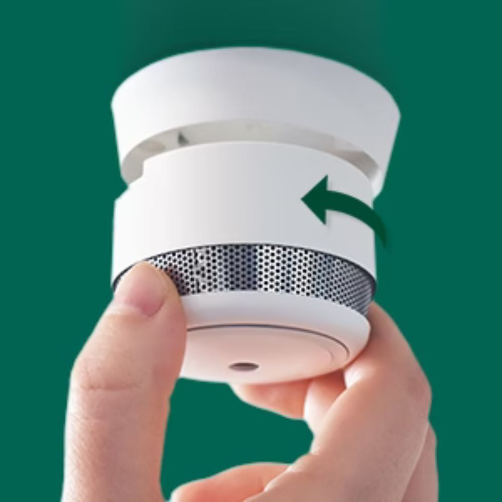 frient Intelligent Smoke Alarm –  Optical smoke detector with thermometer and 85dB audible alarm, Zigbee (SMSZB-120)